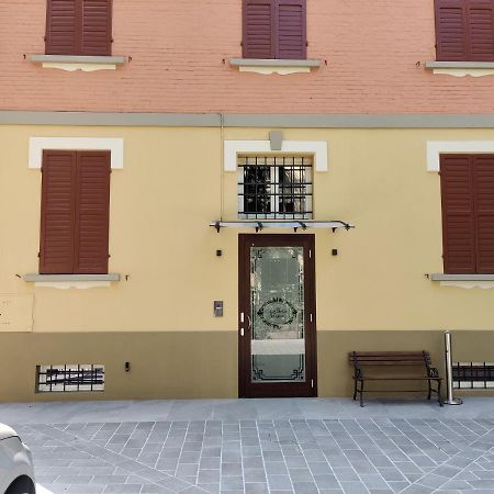 La Bella Modena Centro Hotel Luaran gambar
