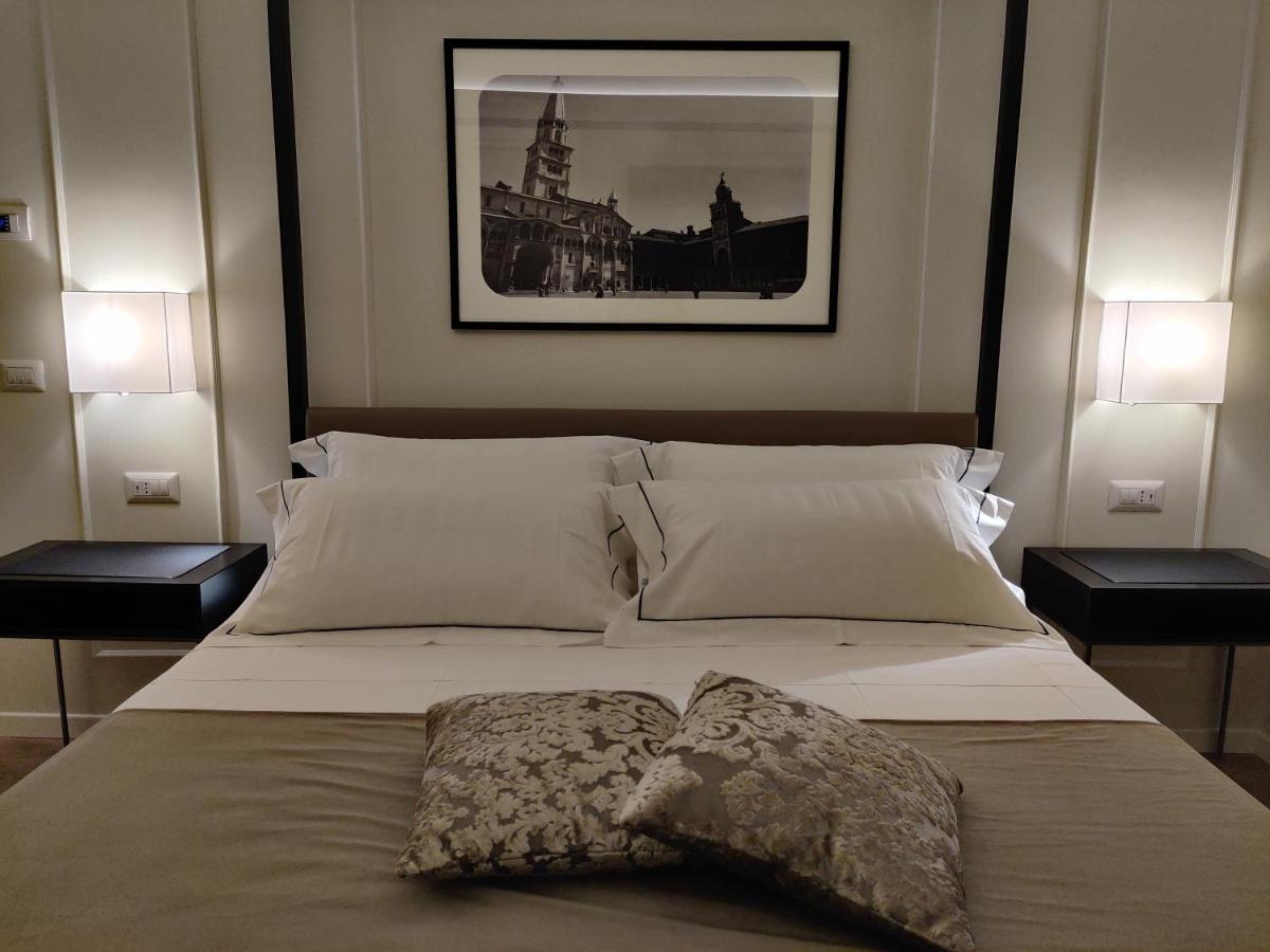 La Bella Modena Centro Hotel Luaran gambar